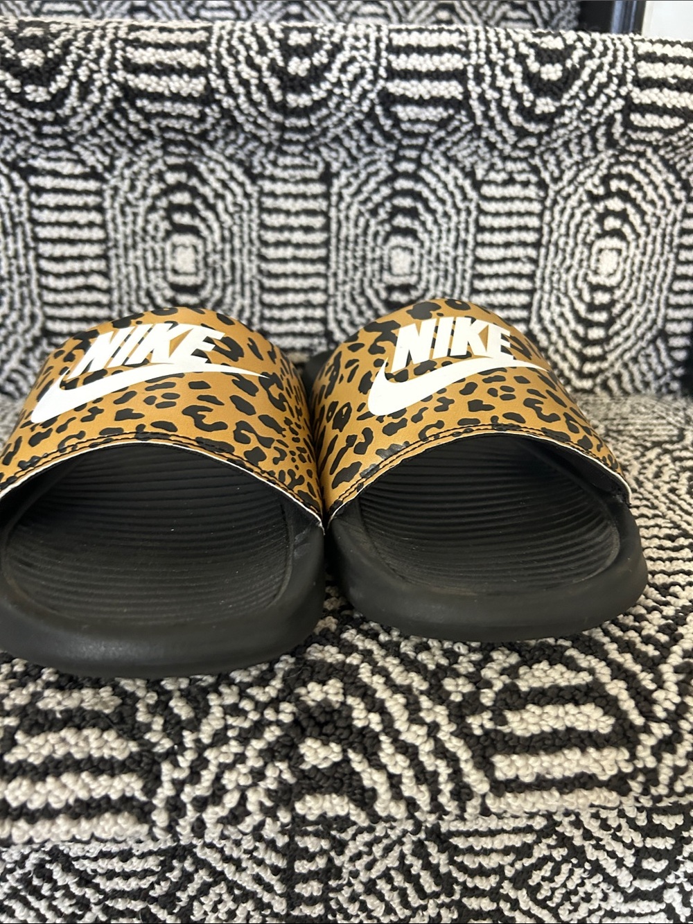 Nike Leopard-Print Slides - Picture 7 of 9